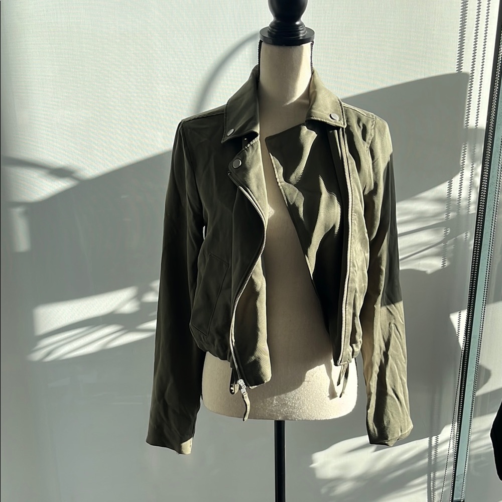Abercrombie & Fitch Green Utility Jacket - Picture 5 of 6